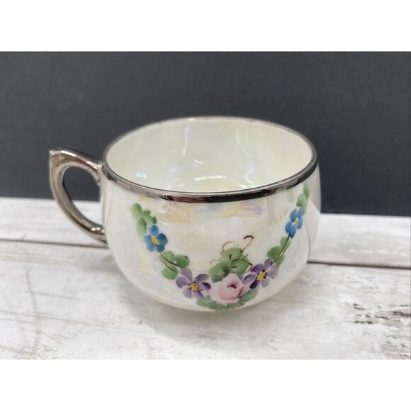 Vintage B And D Hand Painted Flowers Design Iridescent Silver Trimmed Teacup - Picture 11 of 12